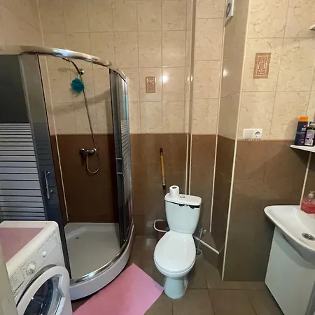 Comfort Tairova Radugniu